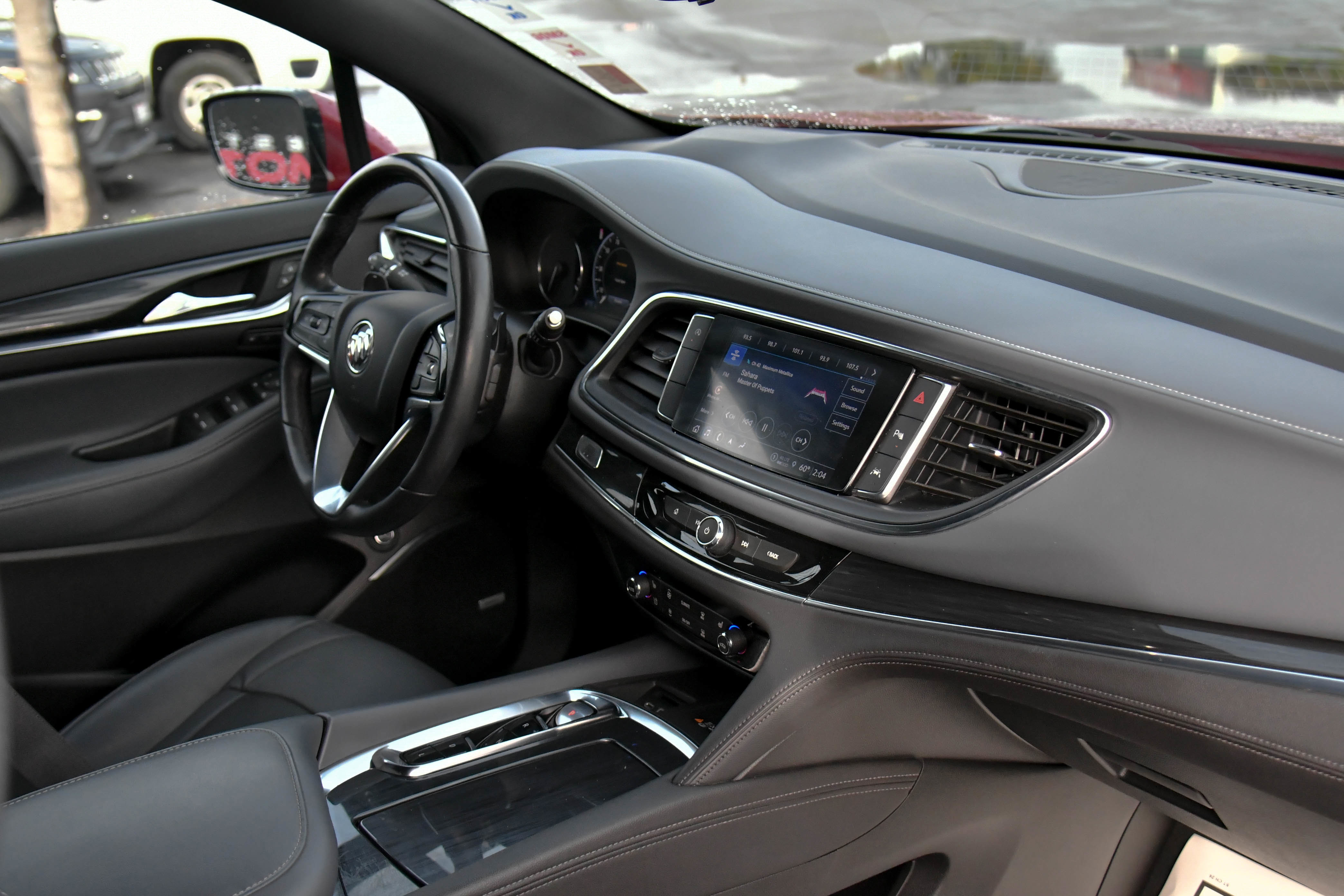 Used 2024 Buick Enclave Premium image 49