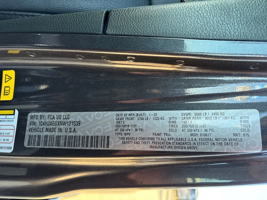 Used 2022 Jeep Wrangler Unlimited Sahara image 35