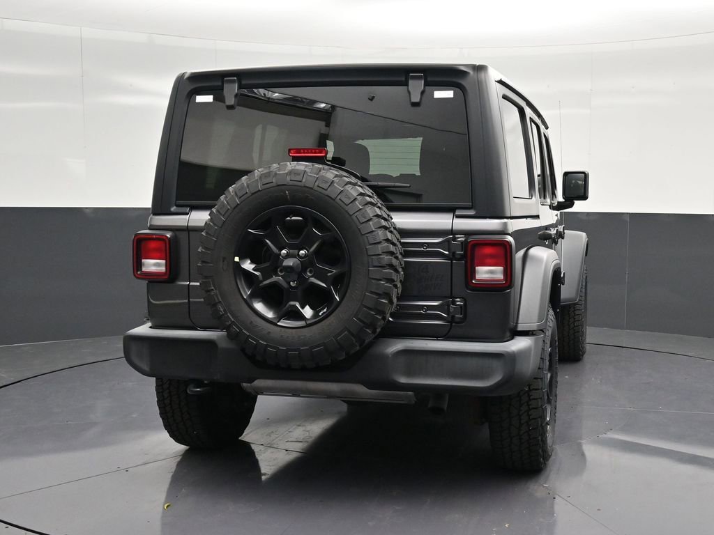 Used 2023 Jeep Wrangler Willys image 2