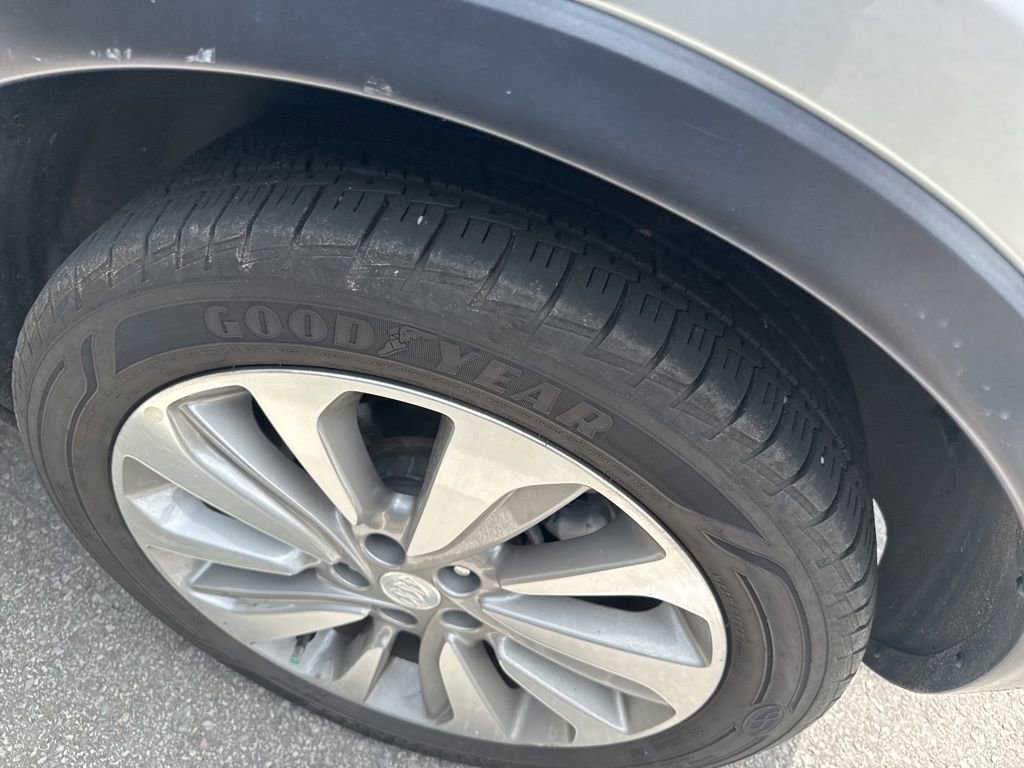 Used 2019 Buick Encore Preferred FWD image 7