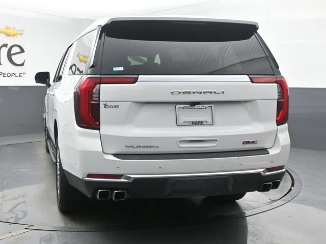 Used 2025 GMC Yukon XL Denali AWD/4WD image 34