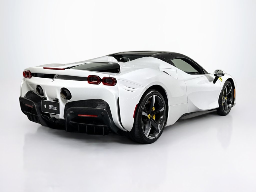 Certified 2024 Ferrari SF90 Spider AWD/4WD image 9