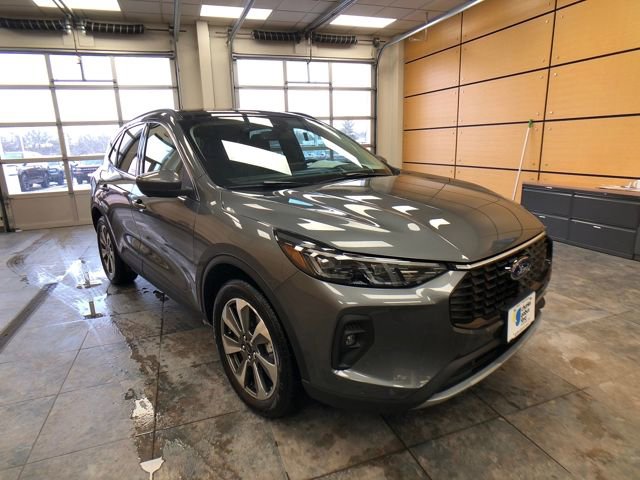 Used 2025 Ford Escape Platinum w/ Premium Technology Package