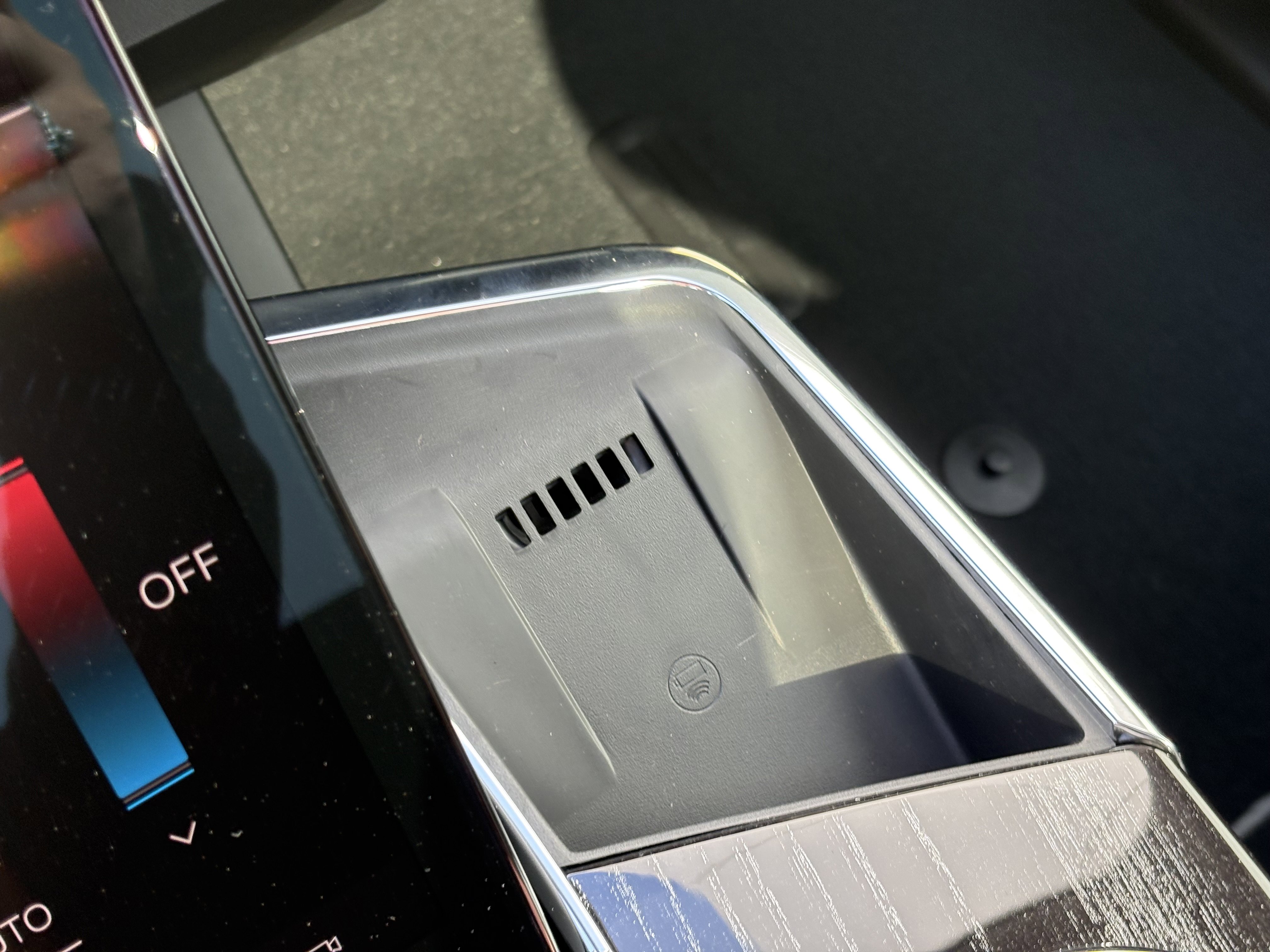 New 2026 Cadillac Escalade IQ Sport 1 w/ LPO, Floor Liner Package image 31