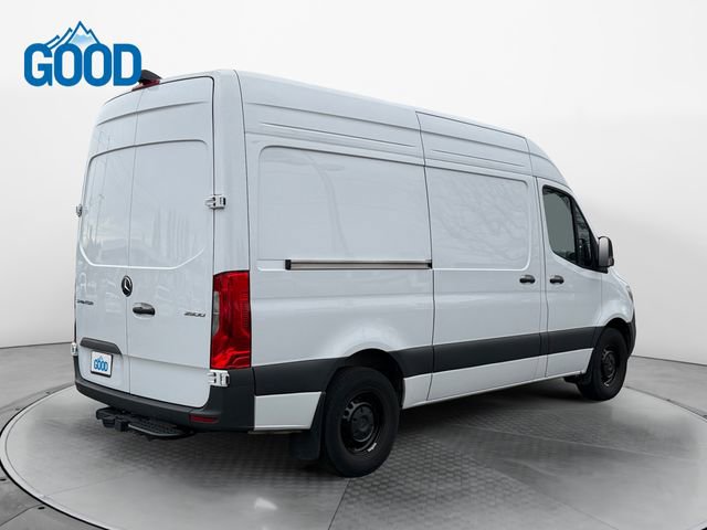 Used 2025 Mercedes-Benz Sprinter 2500 image 5