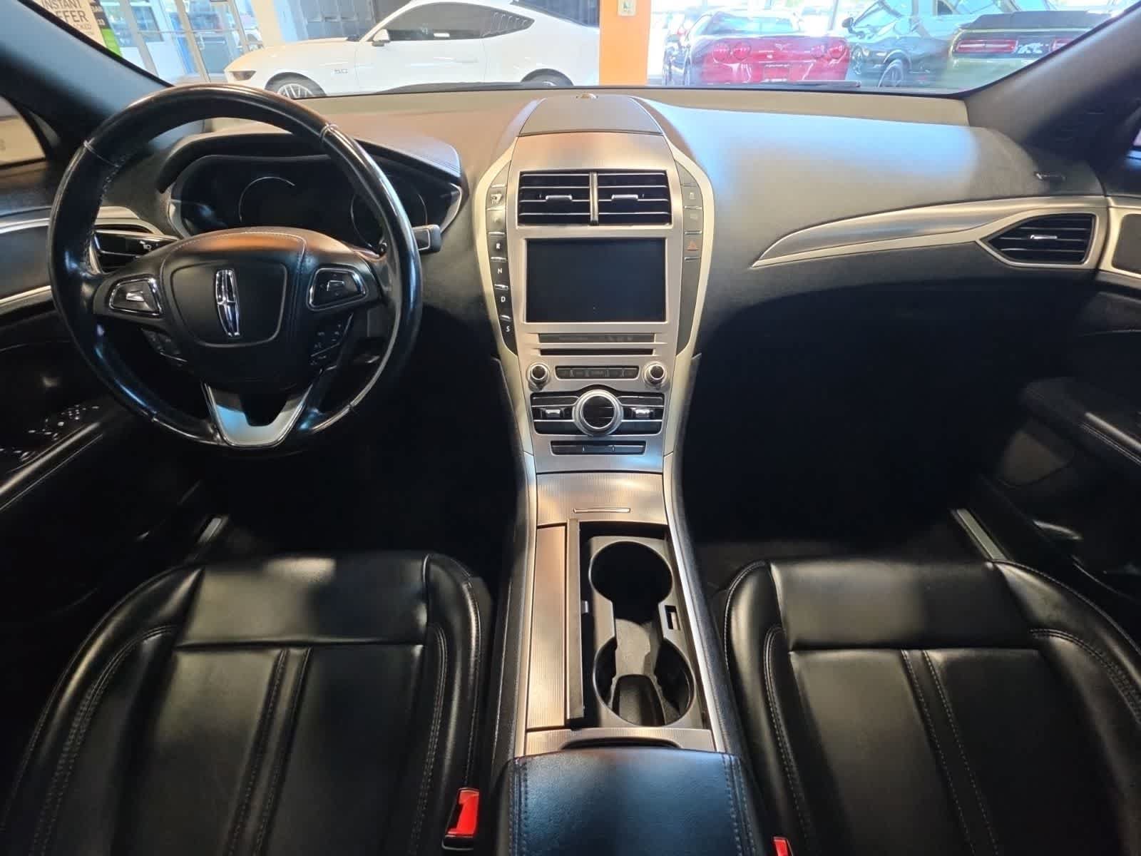 Used 2018 Lincoln MKZ Premiere FWD image 26