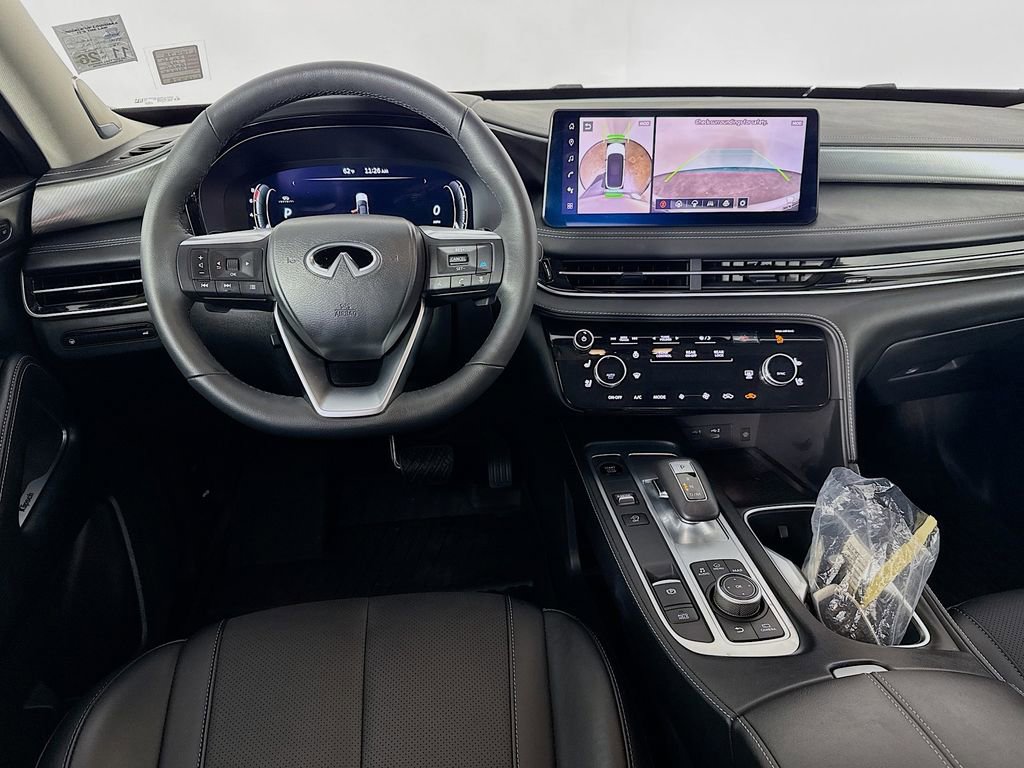 Certified 2026 INFINITI QX60 Luxe w/ Family Package FWD image 24