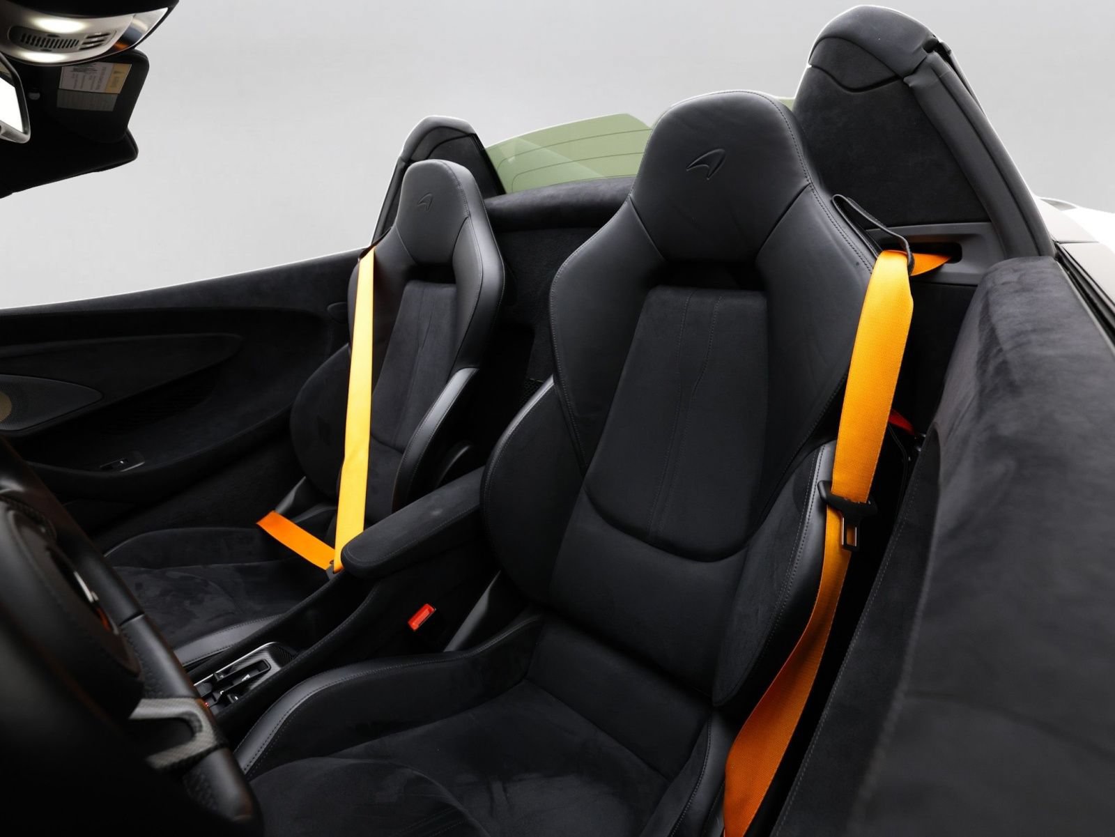 Used 2020 McLaren 600LT Spider RWD image 28