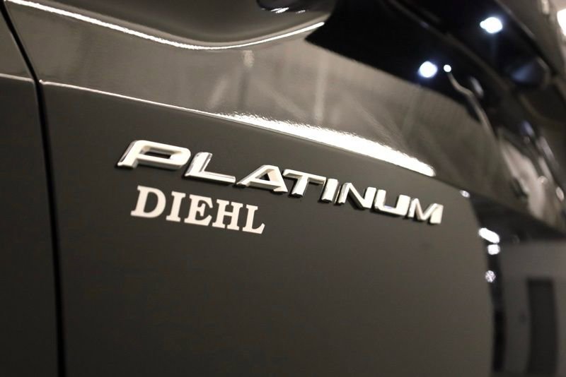 Used 2023 Ford Escape Platinum image 36