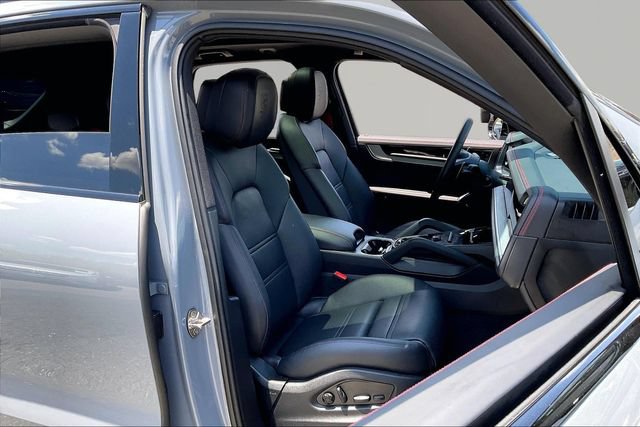 Used 2026 Porsche Cayenne S AWD/4WD image 20