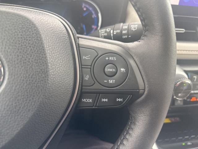 Used 2023 Toyota RAV4 XLE Premium AWD/4WD image 12