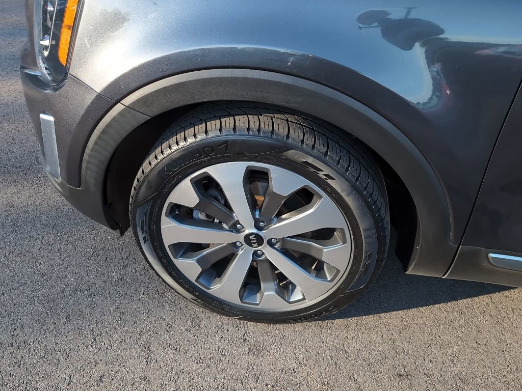 Used 2020 Kia Telluride S w/ S 8 Passenger Seating Package image 12