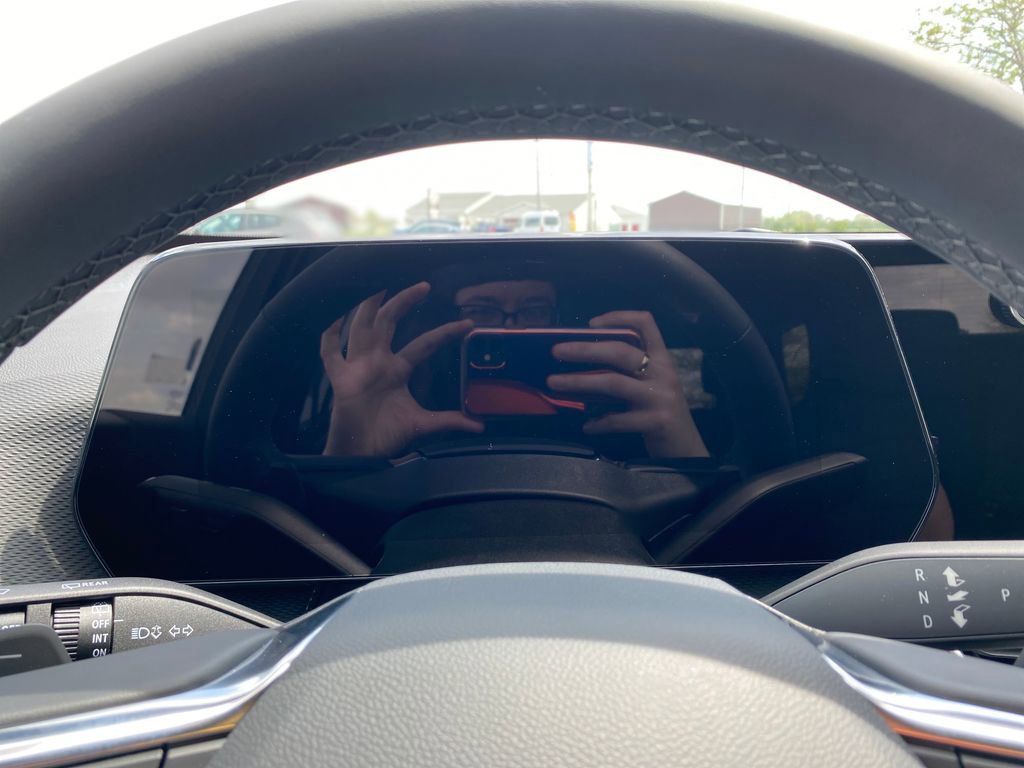 New 2026 Chevrolet Equinox LT w/ Midnight Edition AWD/4WD image 30