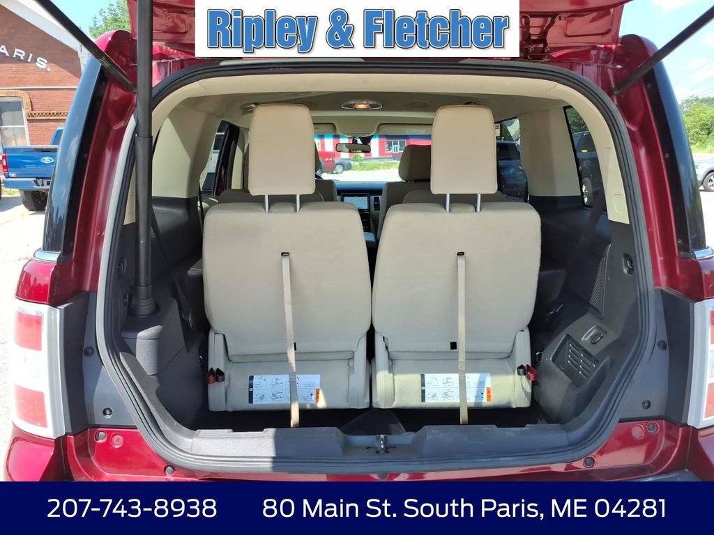 Used 2019 Ford Flex Limited w/ Class III Trailer Tow Package FWD image 11