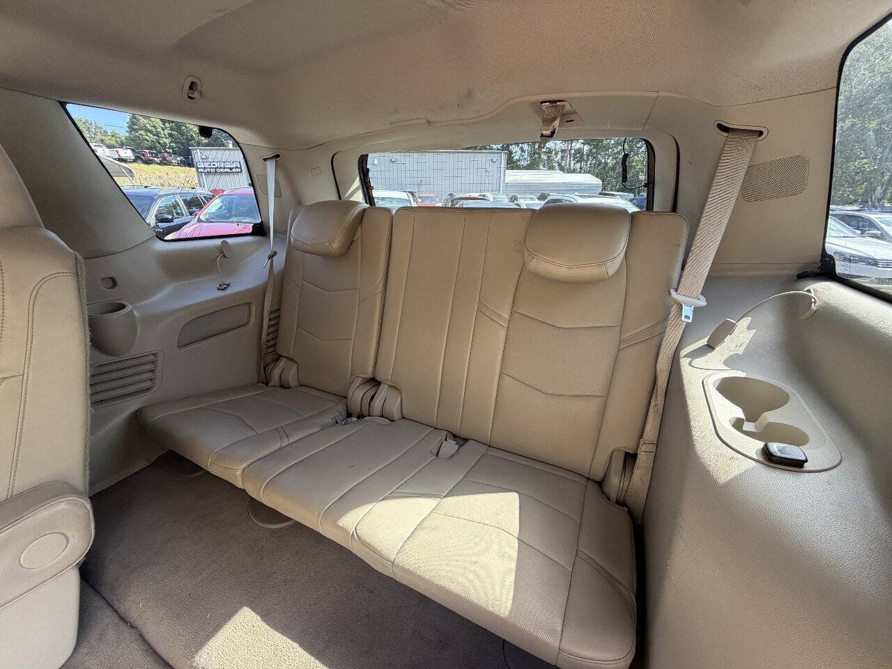 Used 2015 Cadillac Escalade Premium AWD/4WD image 23