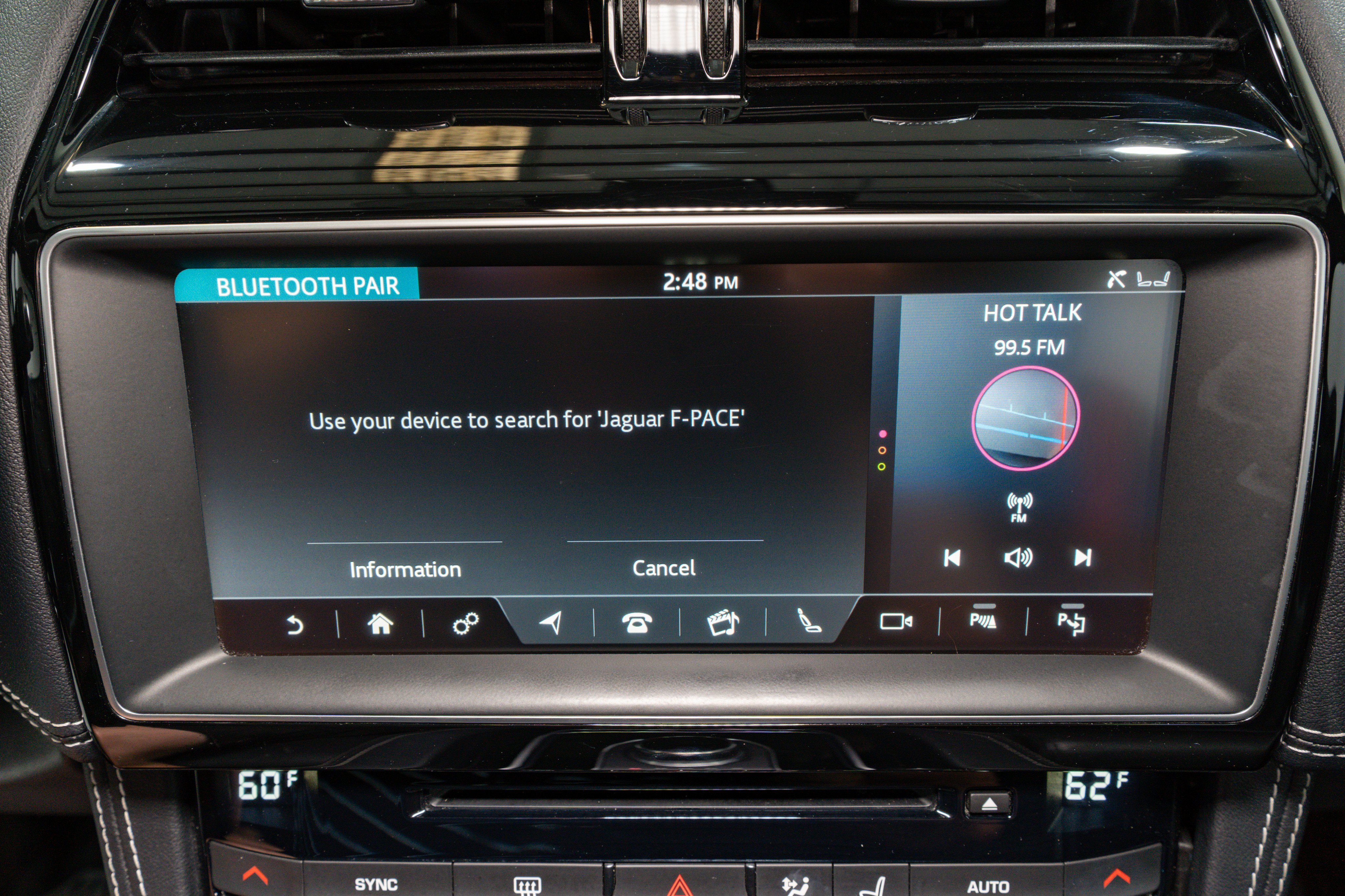 Used 2018 Jaguar F-PACE S AWD/4WD image 21