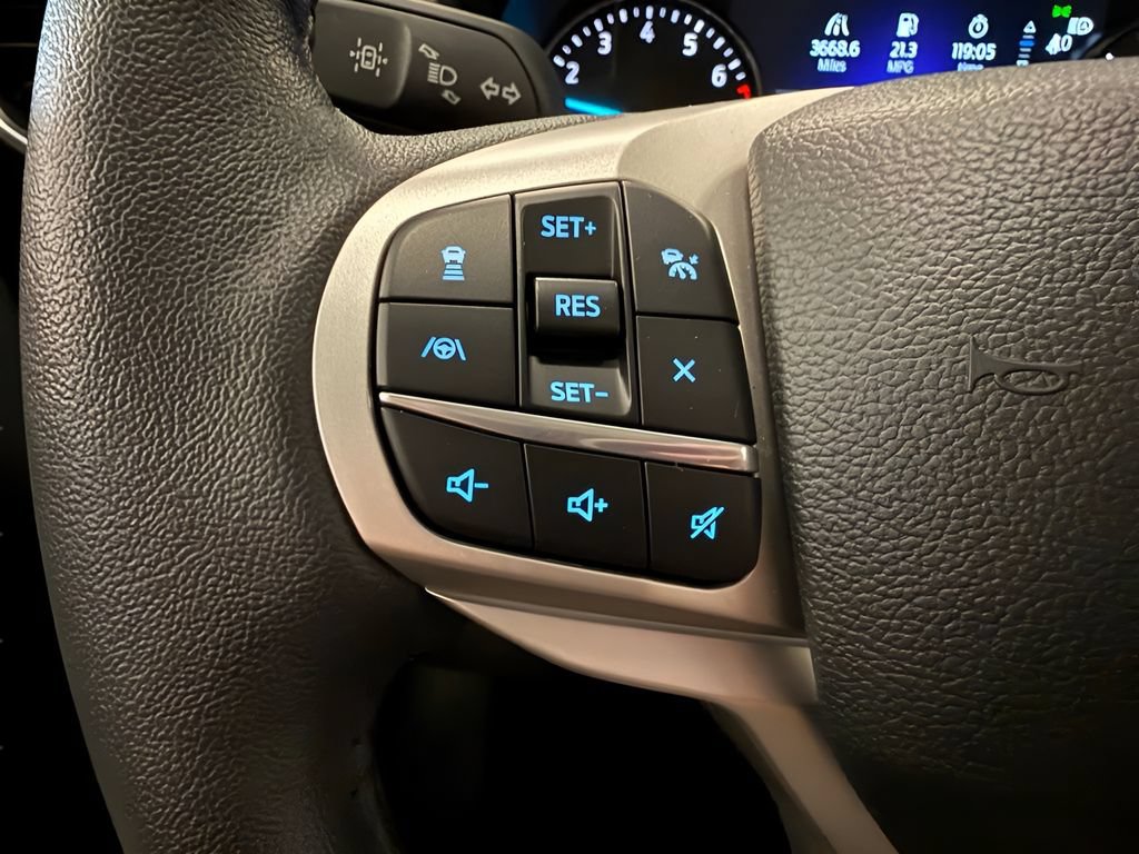 Certified 2023 Ford Explorer XLT w/ Equipment Group 202A AWD/4WD image 22