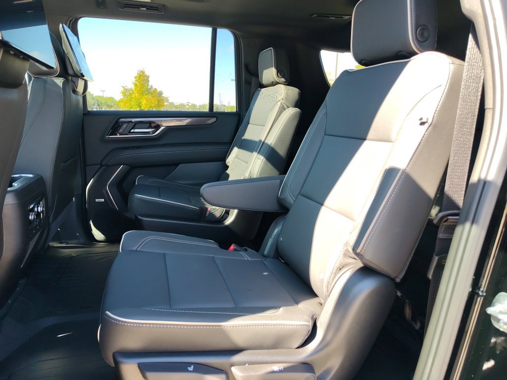 New 2026 GMC Yukon XL Elevation w/ Elevation Premium Package AWD/4WD image 42