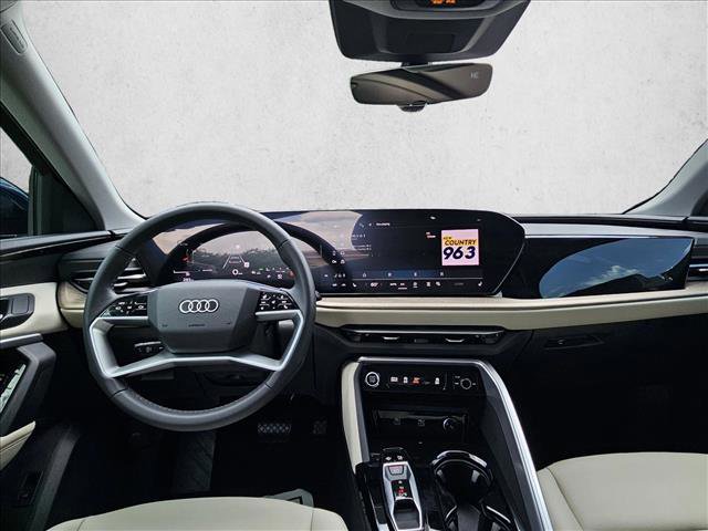 Certified 2025 Audi Q5 Premium AWD/4WD image 16