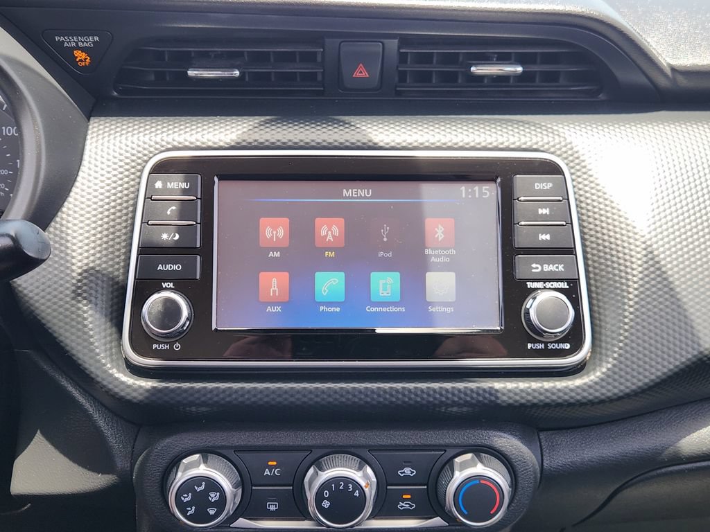 Used 2022 Nissan Kicks S FWD image 14