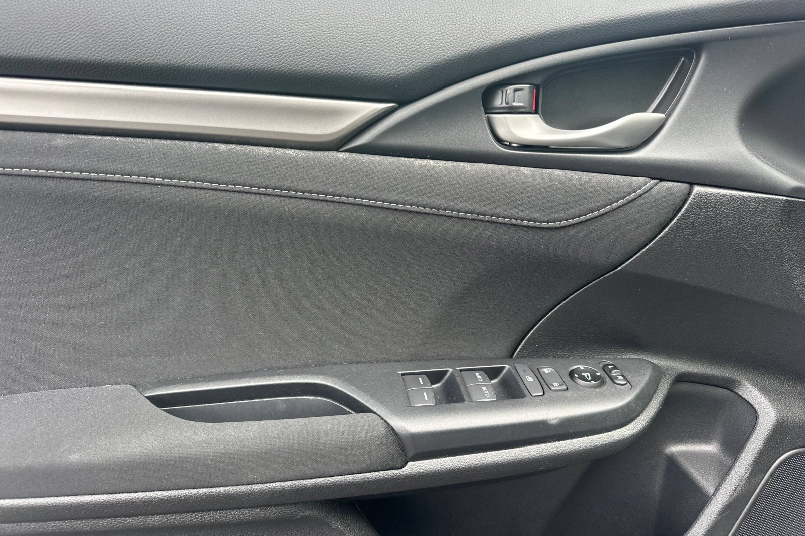 Used 2017 Honda Civic EX image 11