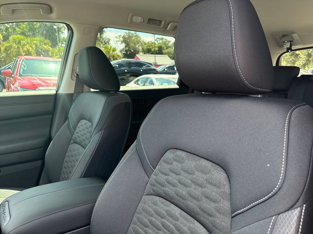 New 2026 Nissan Pathfinder SV FWD image 4