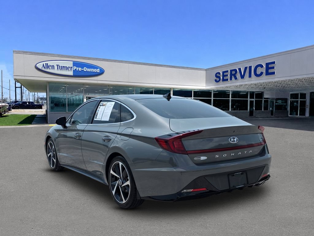Certified 2022 Hyundai Sonata SEL Plus w/ Cargo Package FWD image 6
