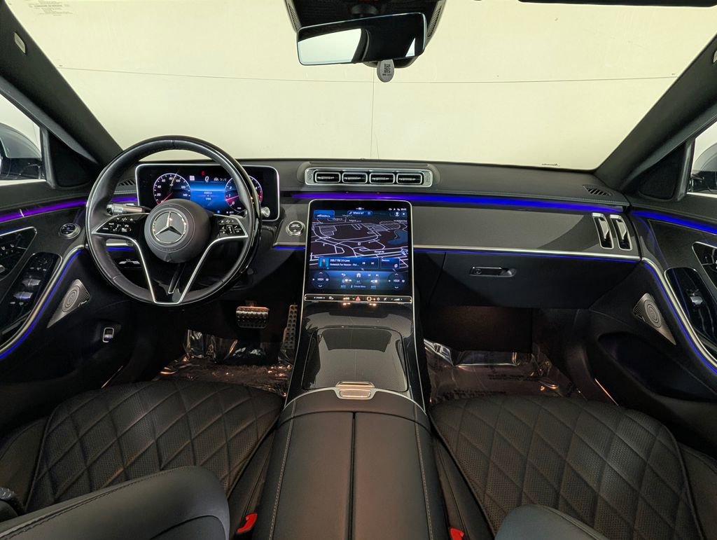 Used 2025 Mercedes-Benz S 580 4MATIC Sedan image 20