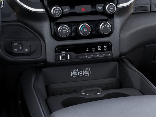 New 2026 RAM 2500 Big Horn AWD/4WD image 24