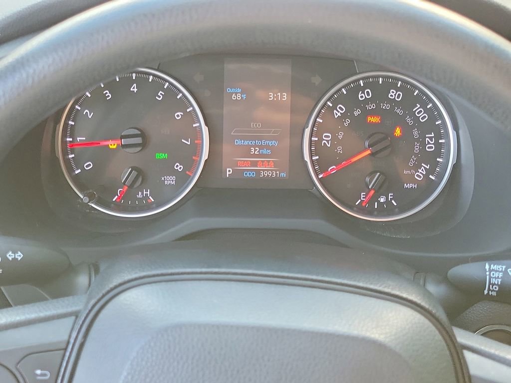 Used 2019 Toyota RAV4 XLE image 29