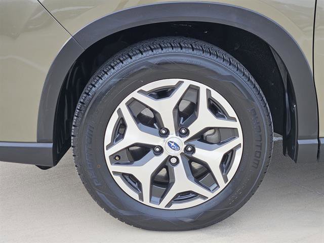 Certified 2024 Subaru Forester Premium image 7