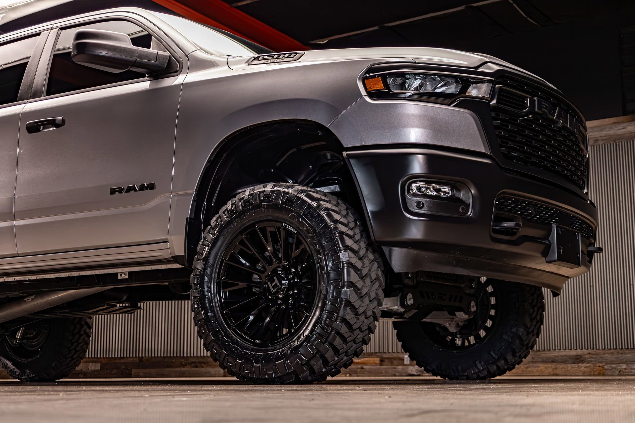 Used 2025 RAM 1500 Classic Warlock image 15