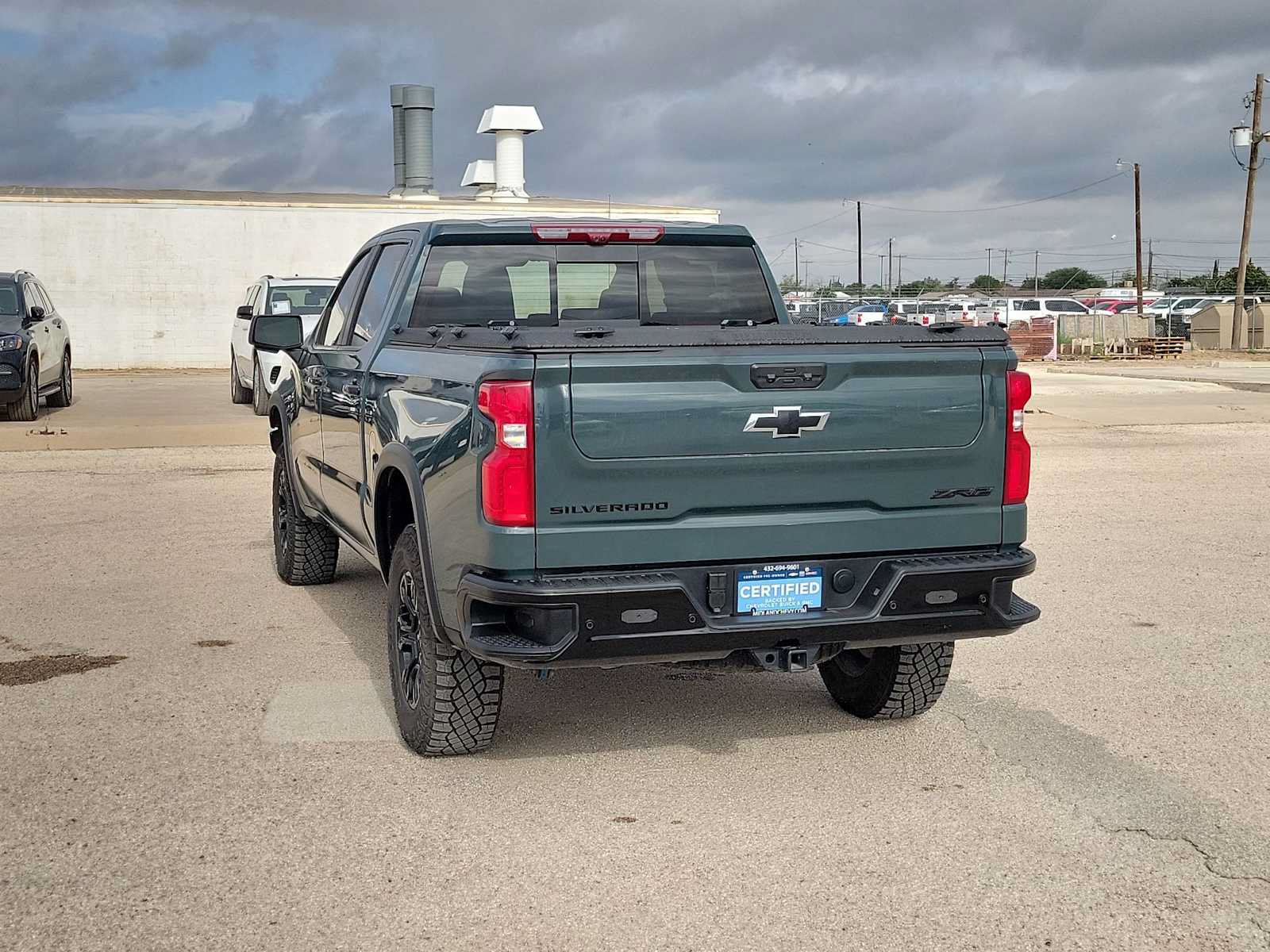 Used 2025 Chevrolet Silverado 1500 ZR2 w/ Technology Package AWD/4WD image 6