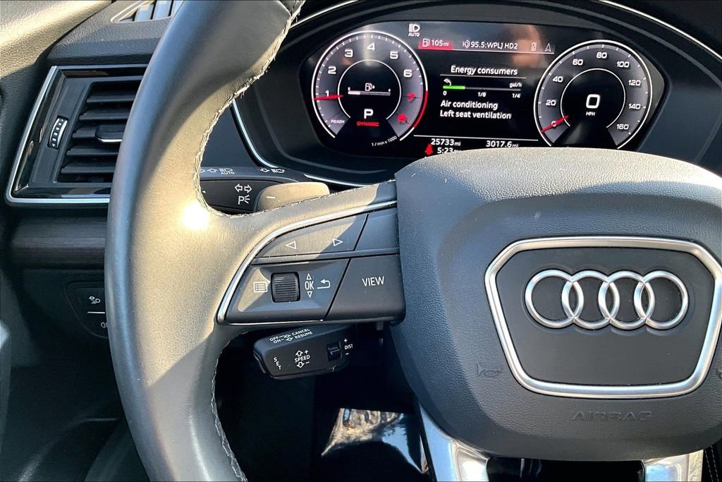 Used 2023 Audi Q5 2.0T Prestige w/ Prestige Package image 11