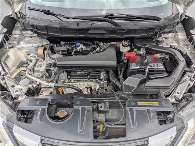 Used 2018 Nissan Rogue SV FWD image 21