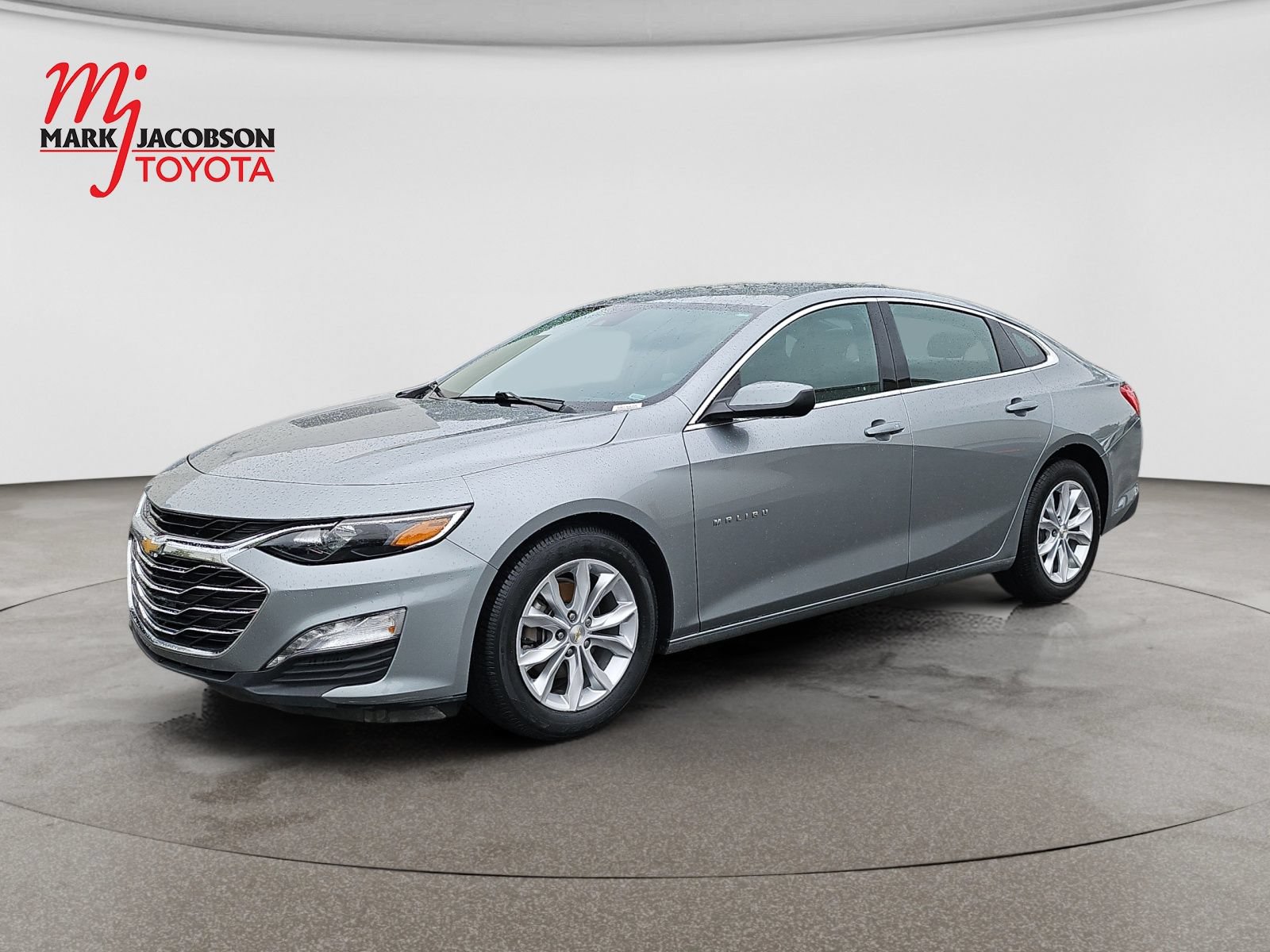 Used 2025 Chevrolet Malibu LT FWD image 1