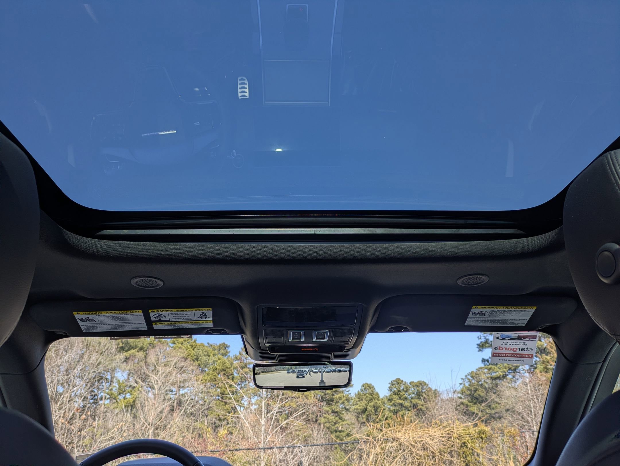 Certified 2025 Land Rover Range Rover Evoque Dynamic SE image 25