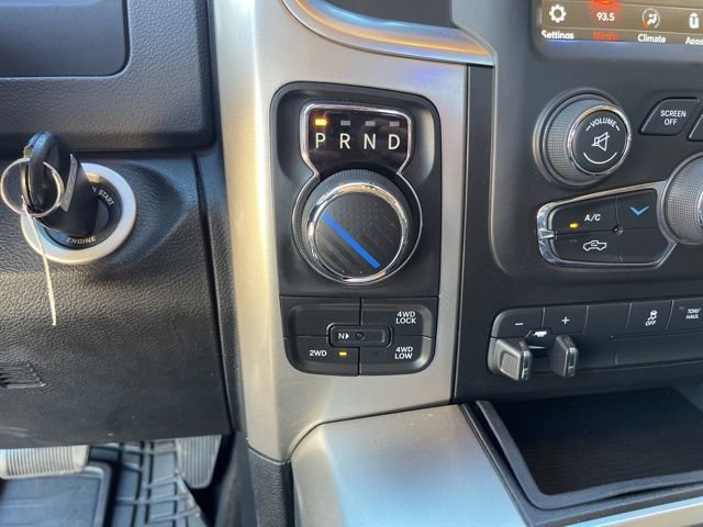 Used 2018 RAM 1500 SLT image 23