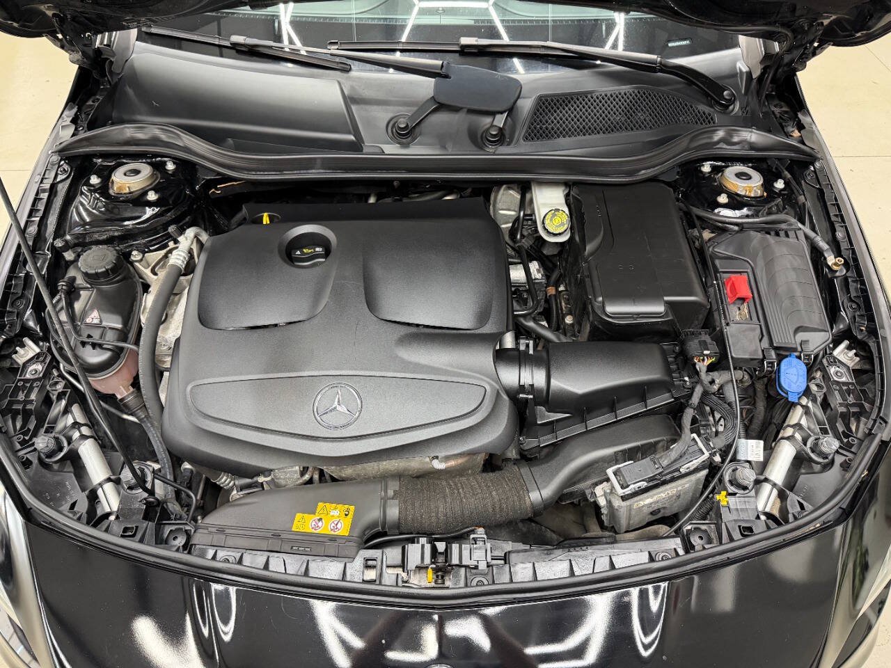 Used 2019 Mercedes-Benz CLA 250 4MATIC image 7