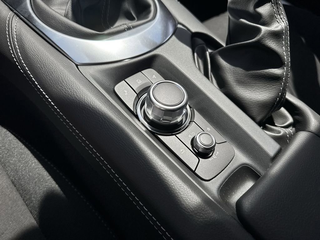 New 2026 MAZDA MX-5 Miata Club w/ Interior Package RWD image 52