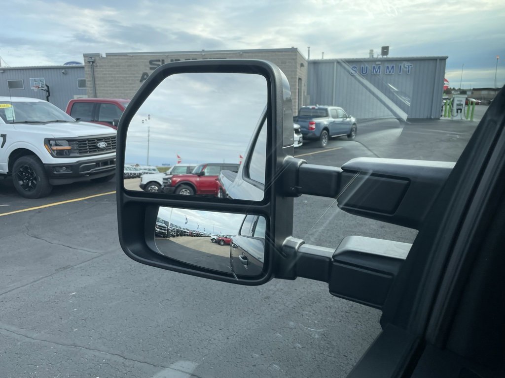 Used 2021 Ford F250 Lariat w/ Lariat Value Package image 39