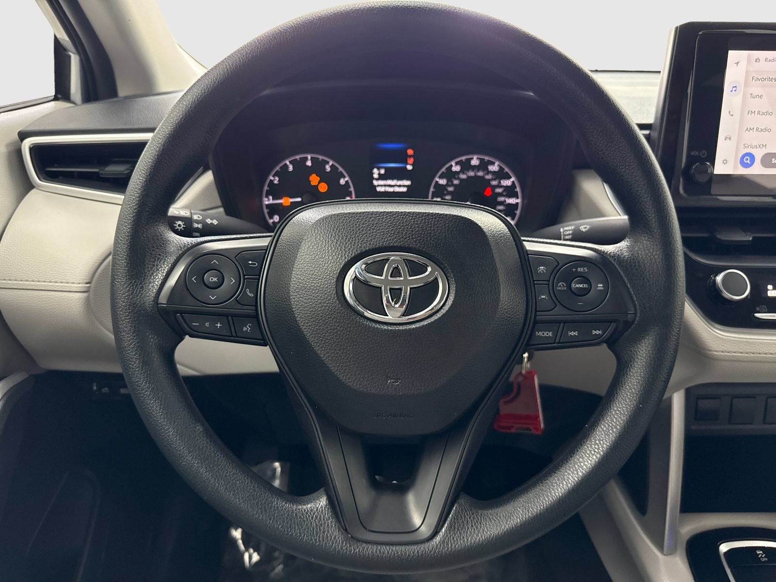 Used 2024 Toyota Corolla Cross L FWD image 19
