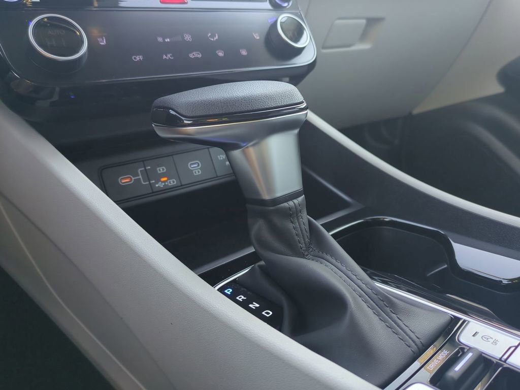 New 2026 Hyundai Tucson SEL FWD image 22