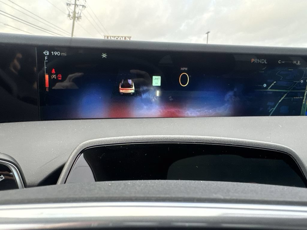 New 2026 Lincoln Nautilus Reserve AWD/4WD image 15