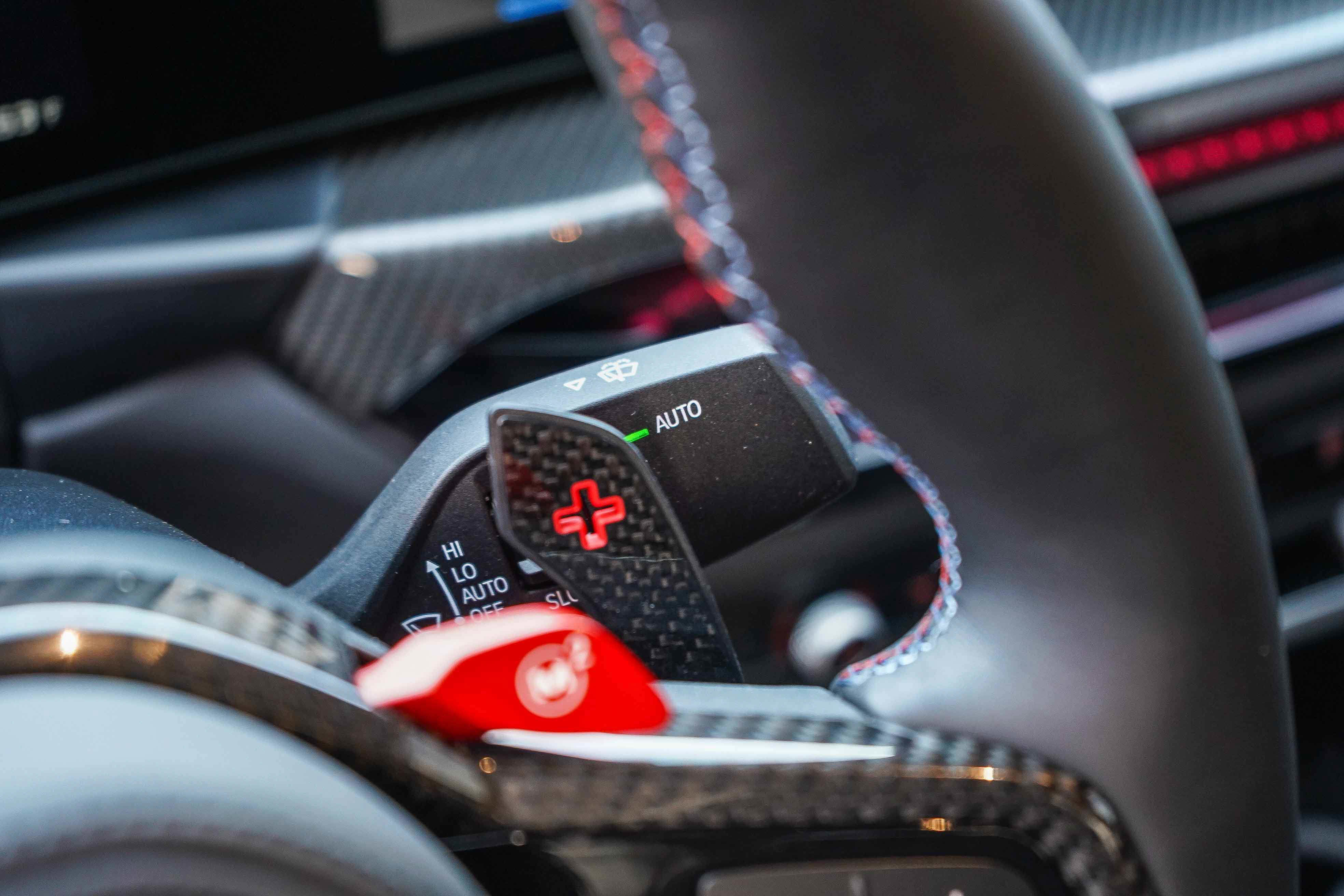 Used 2025 BMW M4 Competition w/ Executive Package image 28