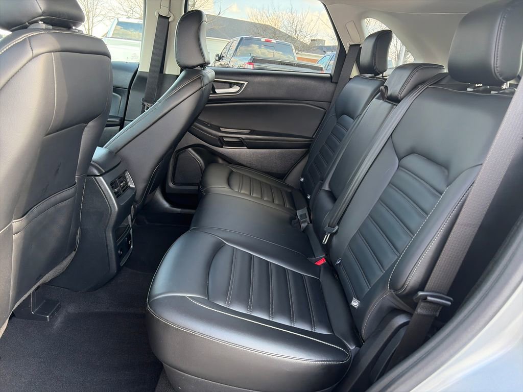 Used 2024 Ford Edge SEL w/ Convenience Package image 27