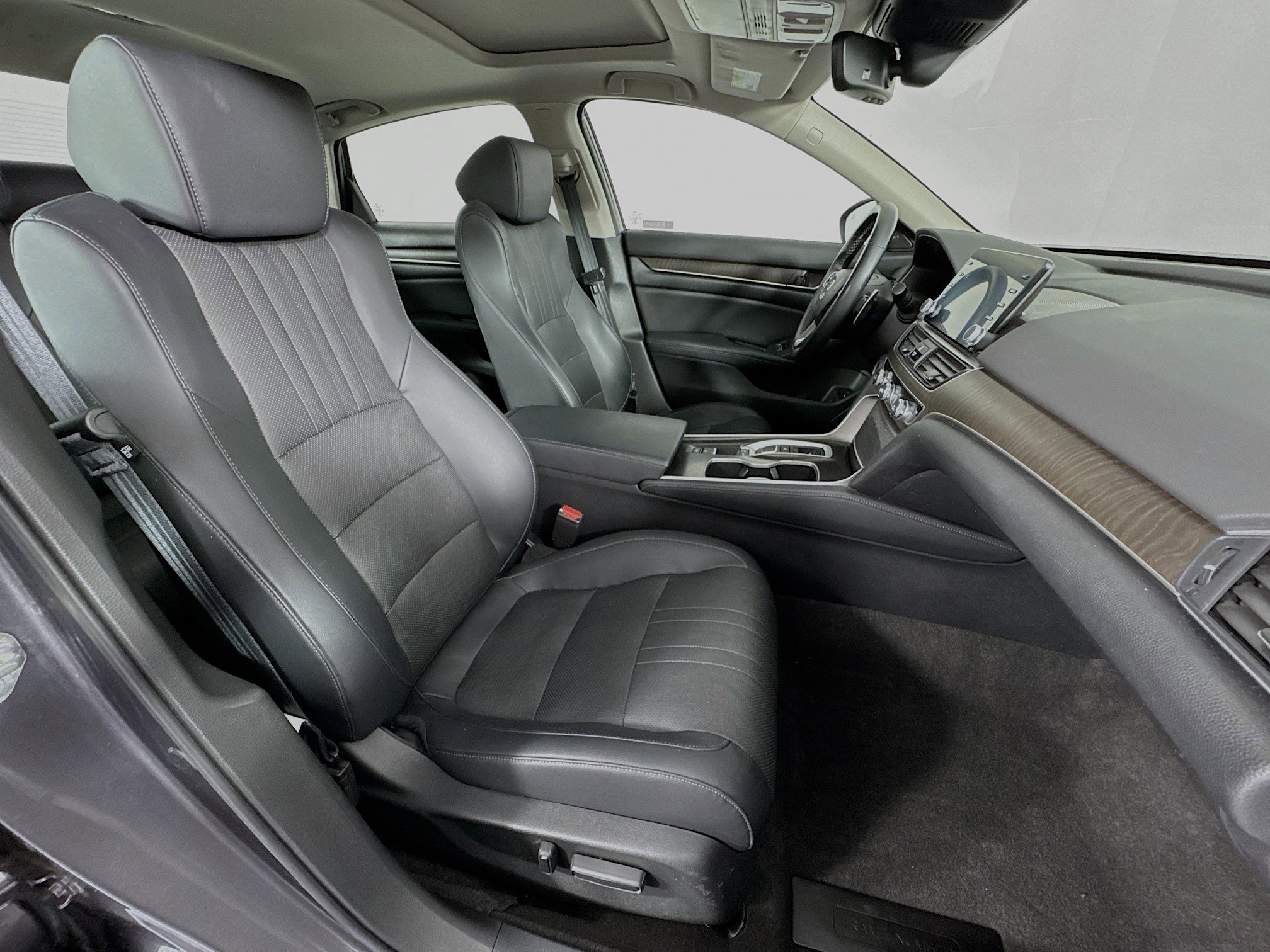 Certified 2018 Honda Accord EX-L image 27