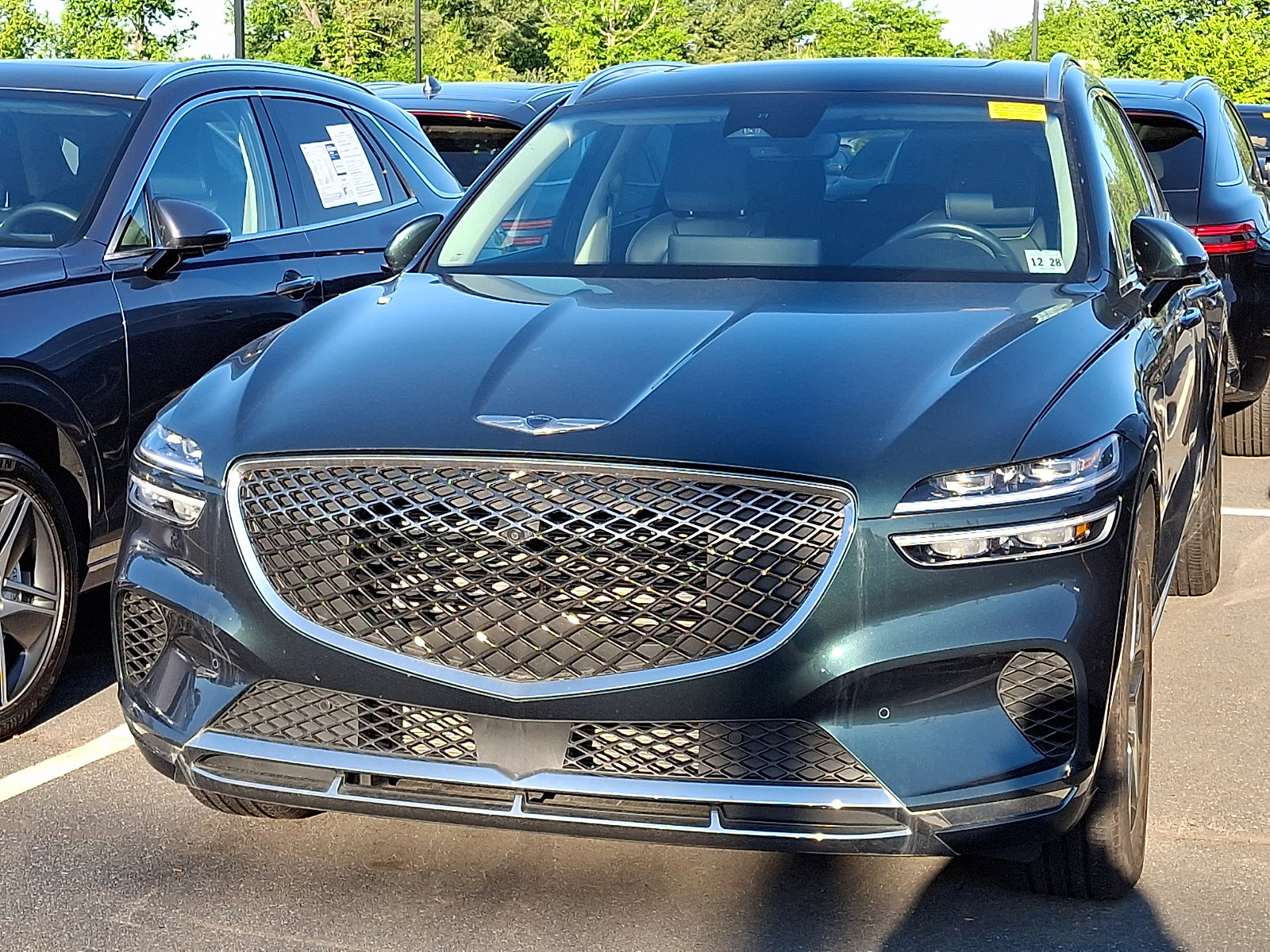 Used 2024 Genesis GV70 2.5T w/ Advanced Package AWD/4WD image 4