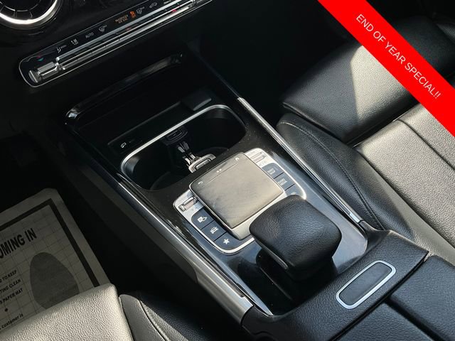 Used 2020 Mercedes-Benz GLB 250 GLB 250 w/ Premium Package image 17