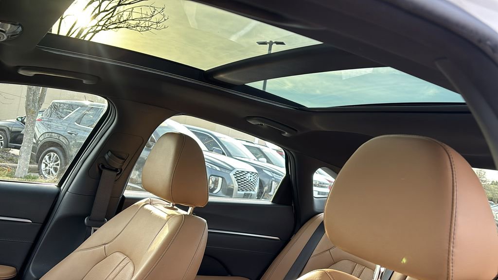 Used 2021 Hyundai Sonata Limited image 25